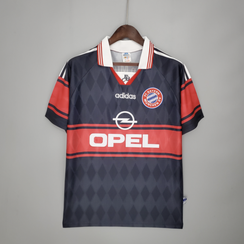 Retro Bayern Munich 97/99 Home Kit